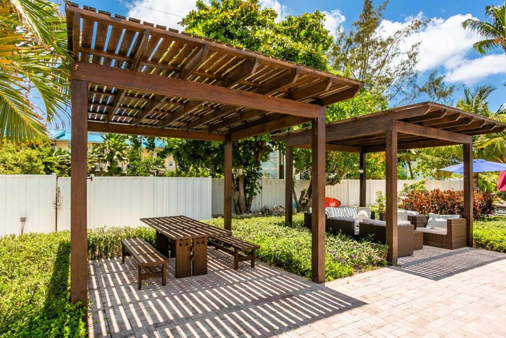 Beach Living At Island Pine Villas Blse George Town Exteriér fotografie